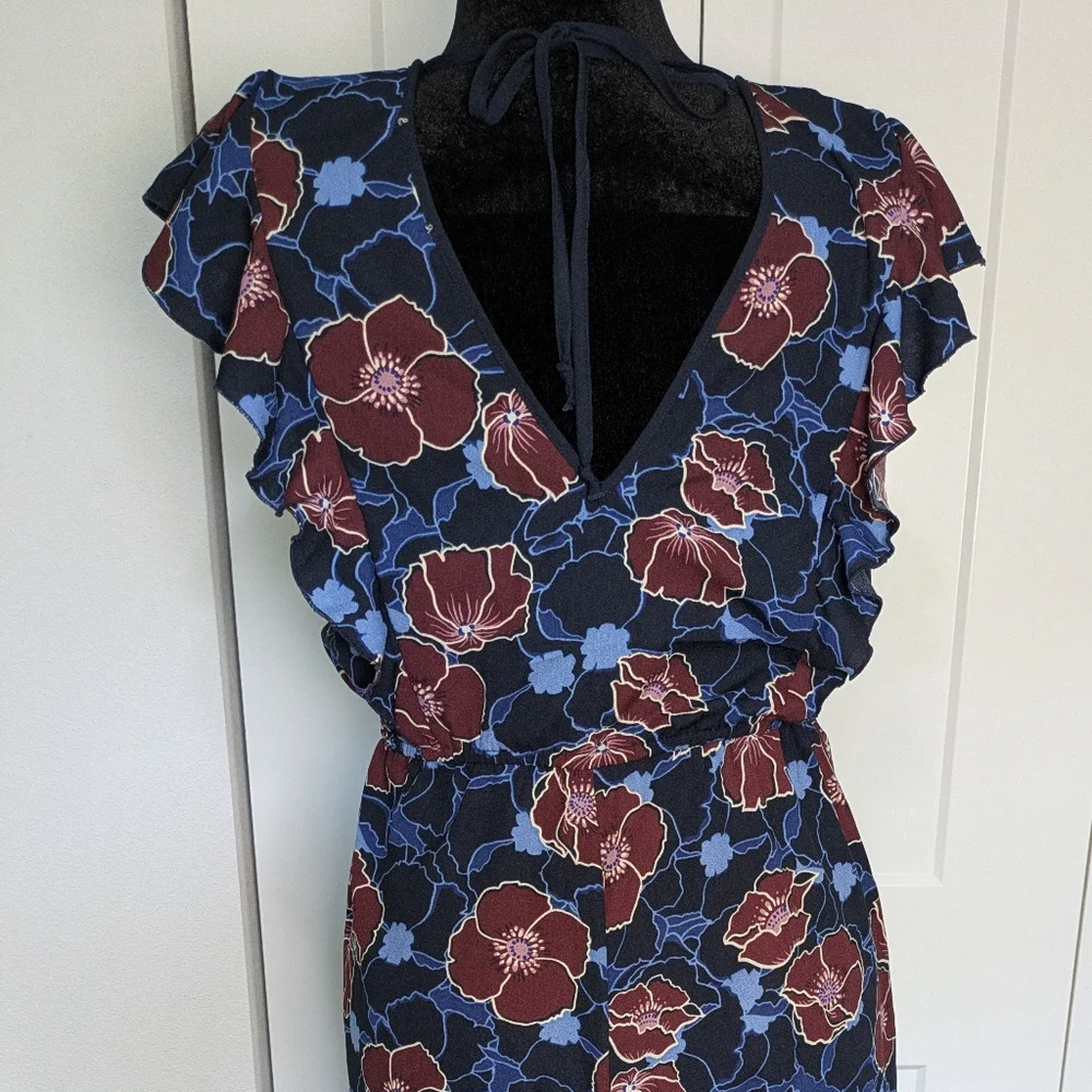Band Of Gypsies Women's Floral Fall cap sleeve jumpsuit romper Size M blue EUC - Picture 8 of 11